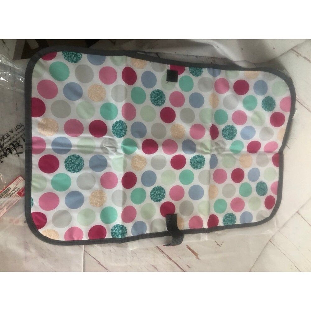 Thirty-One baby changing pad bnwt polka dots